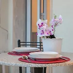 H11 Trilocale San Martino Sanremo-balcone アパート サンレモ