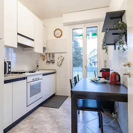아파트 H11 Trilocale San Martino Sanremo-balcone 산레모