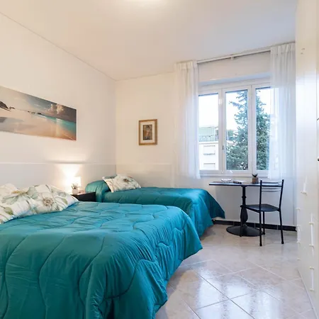 H11 Trilocale San Martino Sanremo-balcone *